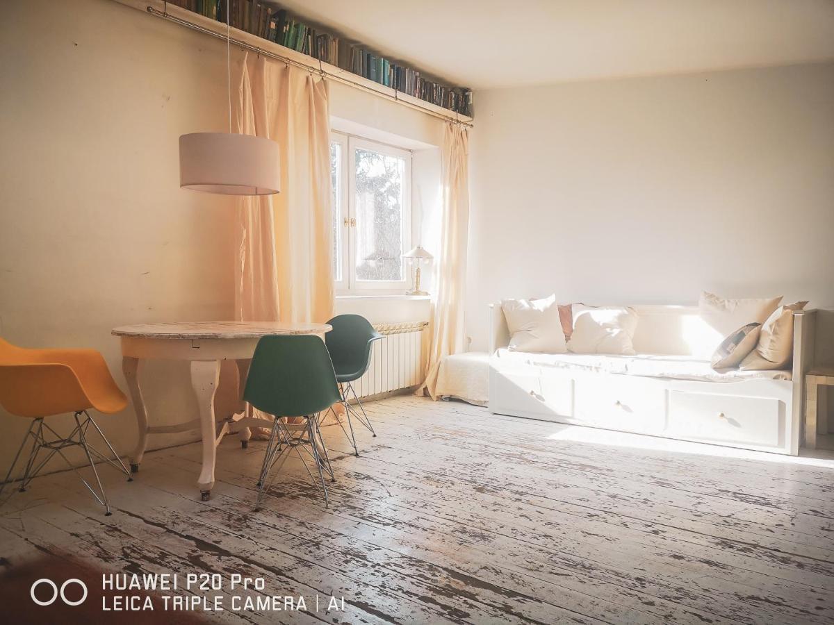 White Loft Stare Bielany Vintage Slow وارسو المظهر الخارجي الصورة